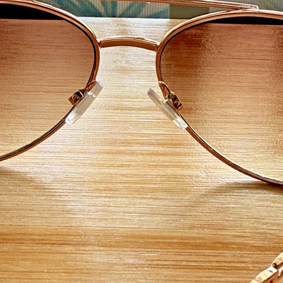 Liz Claiborne Aviator Sunglasses Rose Gold Chain Effect Summer Trendy Beach - Picture 9 of 12